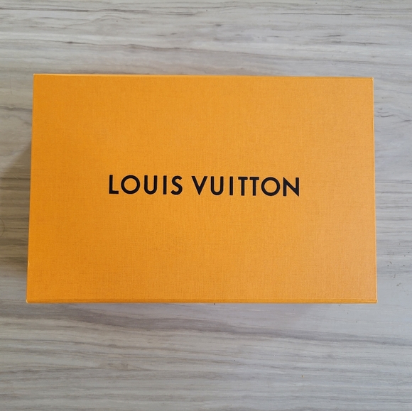 Louis Vuitton Monogram Nano Noe - Picture 6 of 9